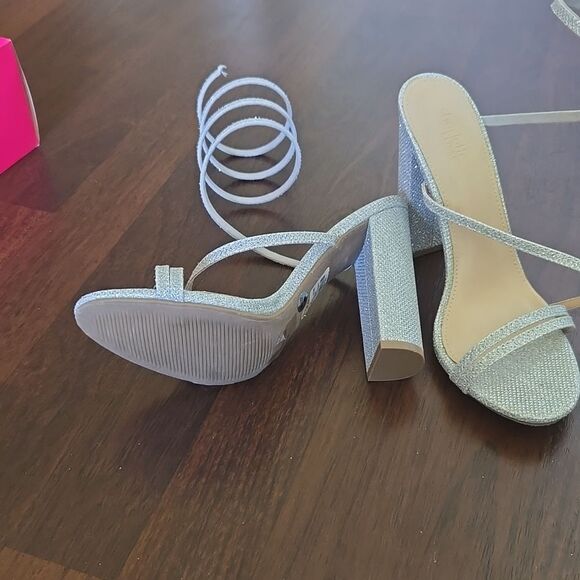 Sandals silver new - Picture 2 of 4